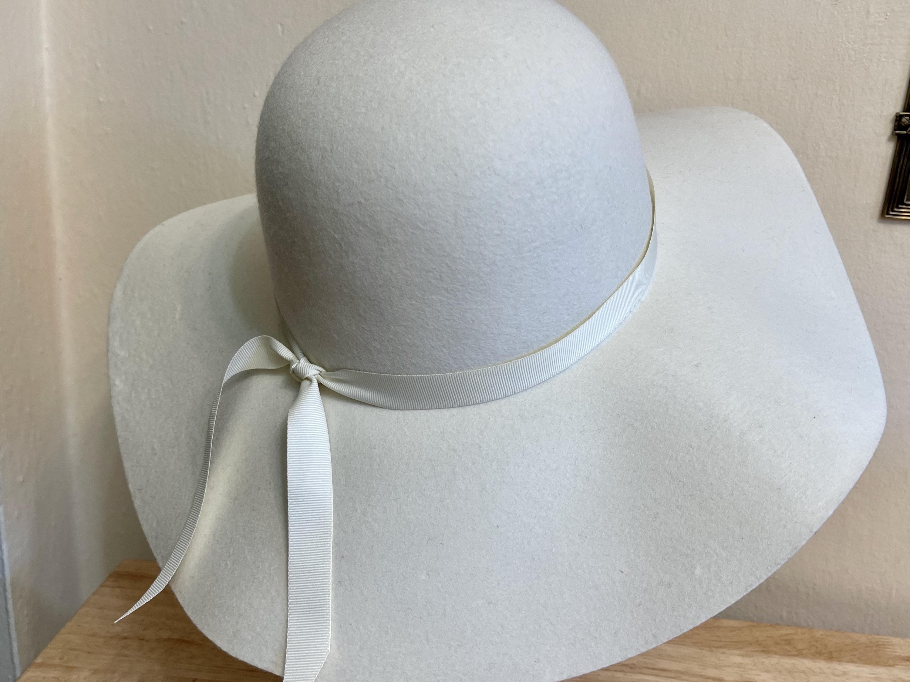 Ivory Australian Wool Felt Hat: 4.5 Inch Floppy Brim Boho 