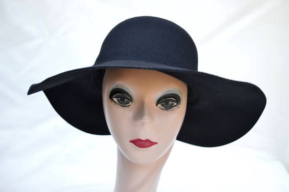 womens large brim hats