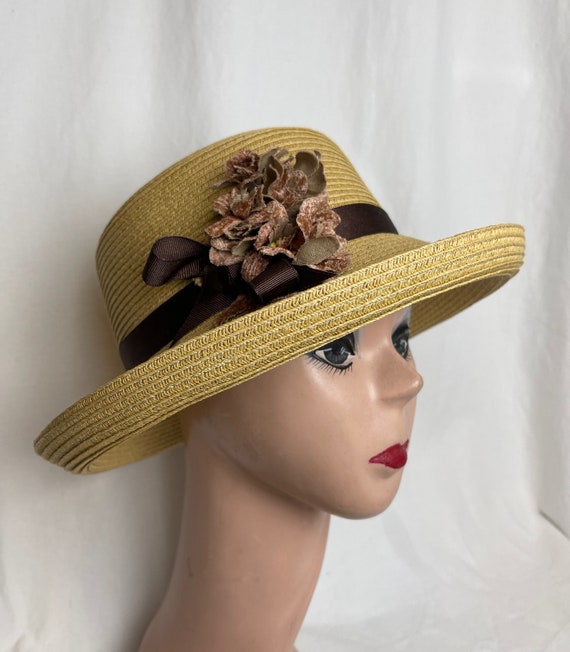 Tan Straw Kettle Brim Hat With Brown 