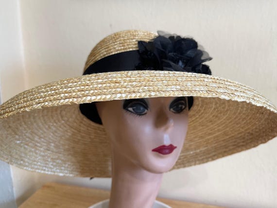 Bell Brim Wheat Straw Sun Hat: Black Silk Roses, Kentucky  display picture 1