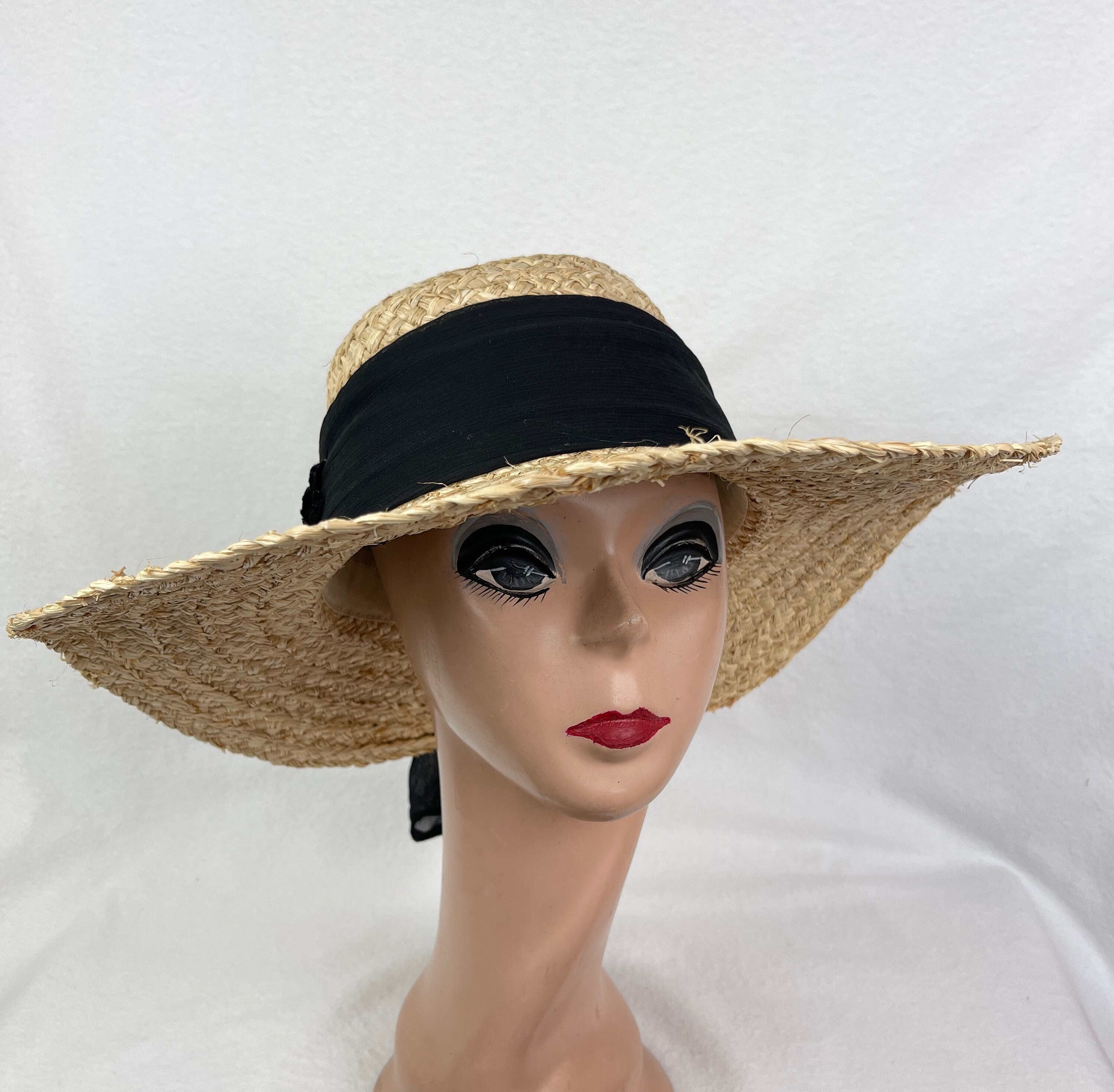 Kashira CA4LA Natural Grass Straw Hat with Folded Silk