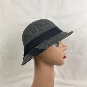 Gray Felt Cloche Hat With Turned Up Slanted Brim And Black Ribbon Band / Vintage Inspired Gray Felt Cloche Hat / Downton Abbey Cloche Hat image 9