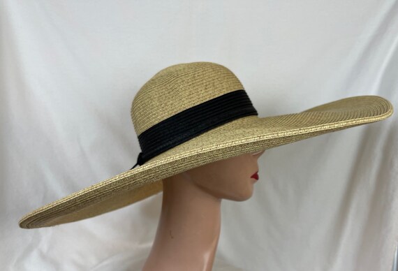 7-Inch Brim Wheat Braided Toyo Sun Hat 
