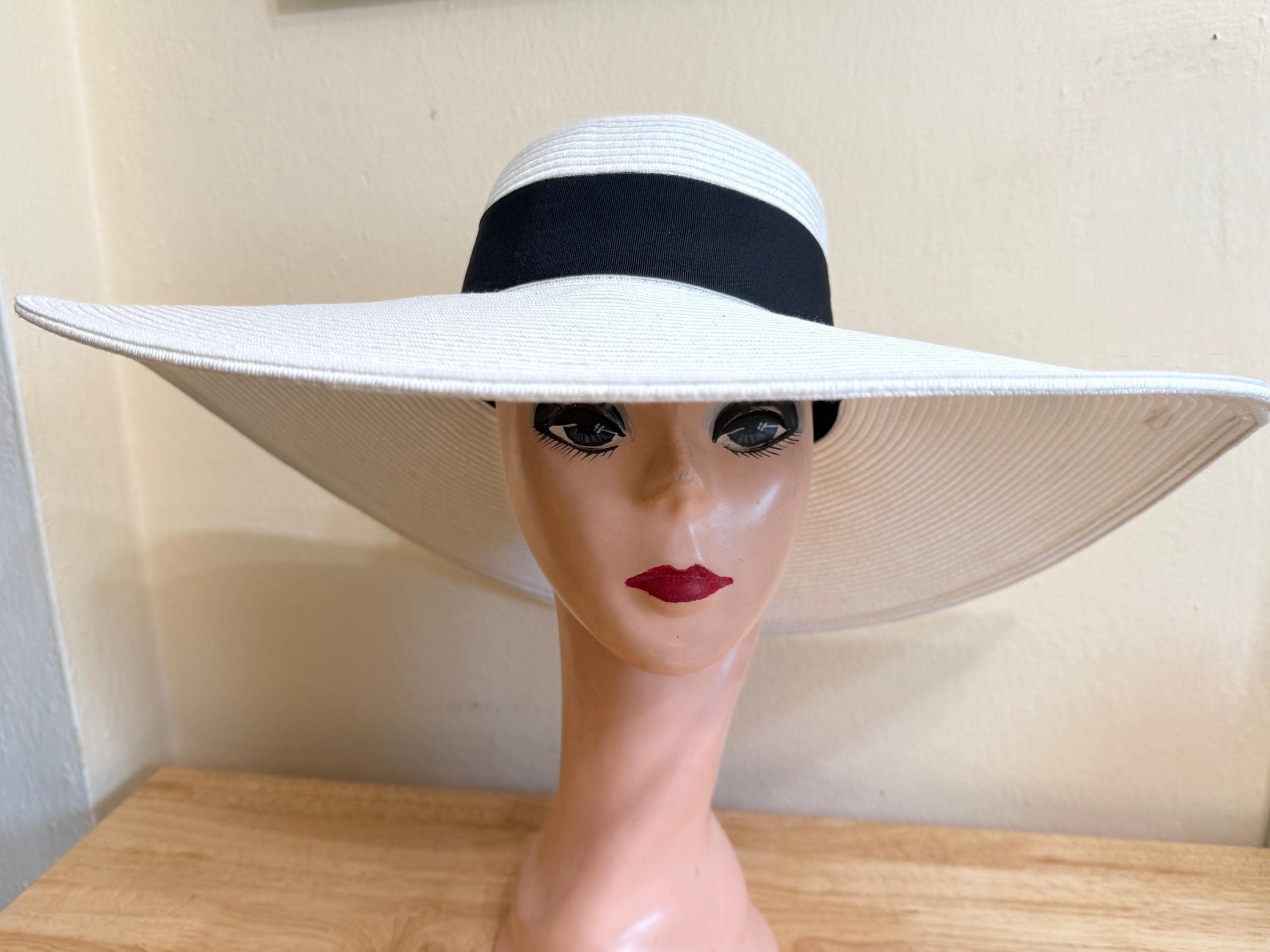 White Straw Sun Hat with Black Ribbon Bow Women main image 2