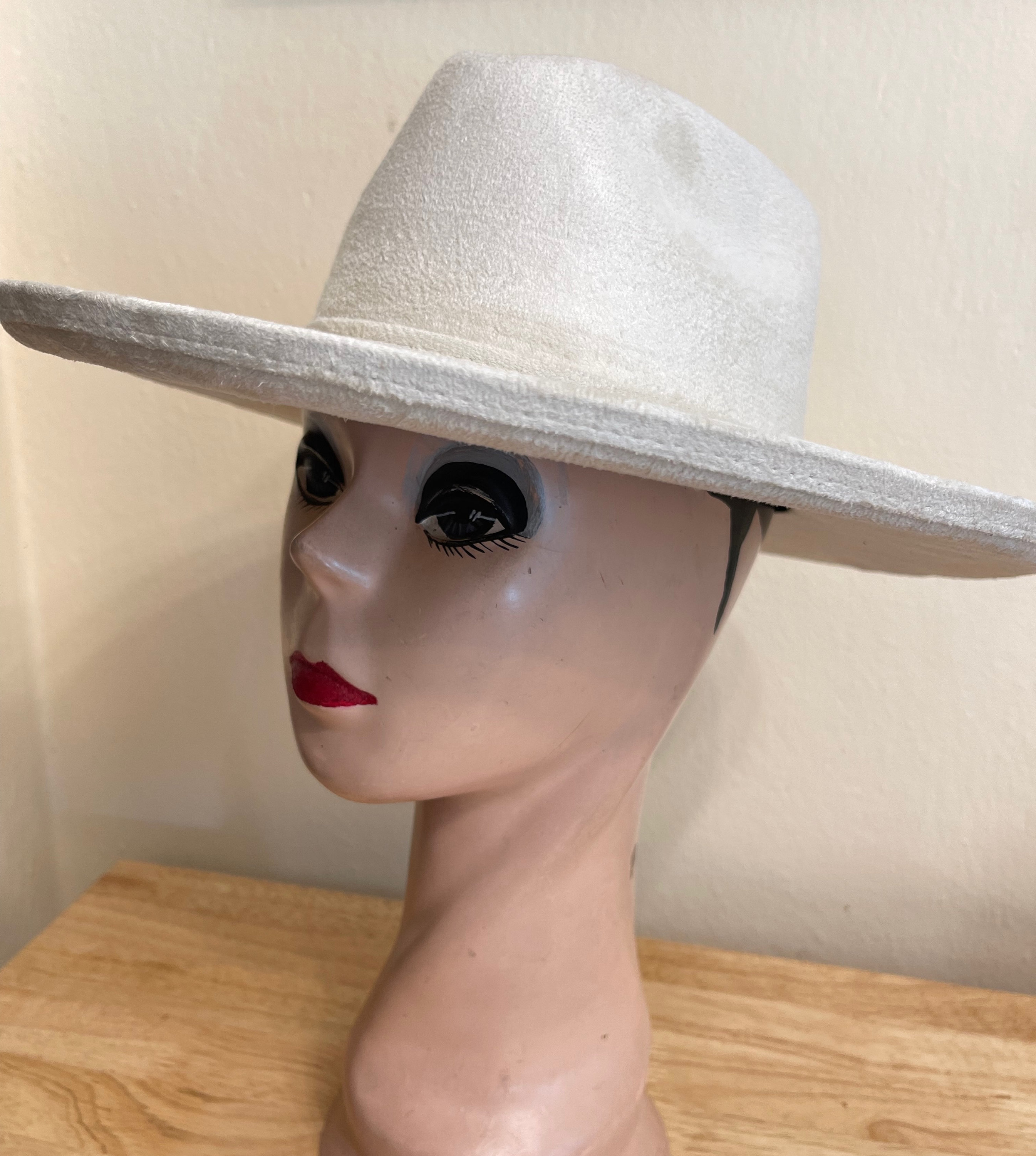 Ivory Wool Sueded Felt Stiff Brim Rancher Hat With Pencil 