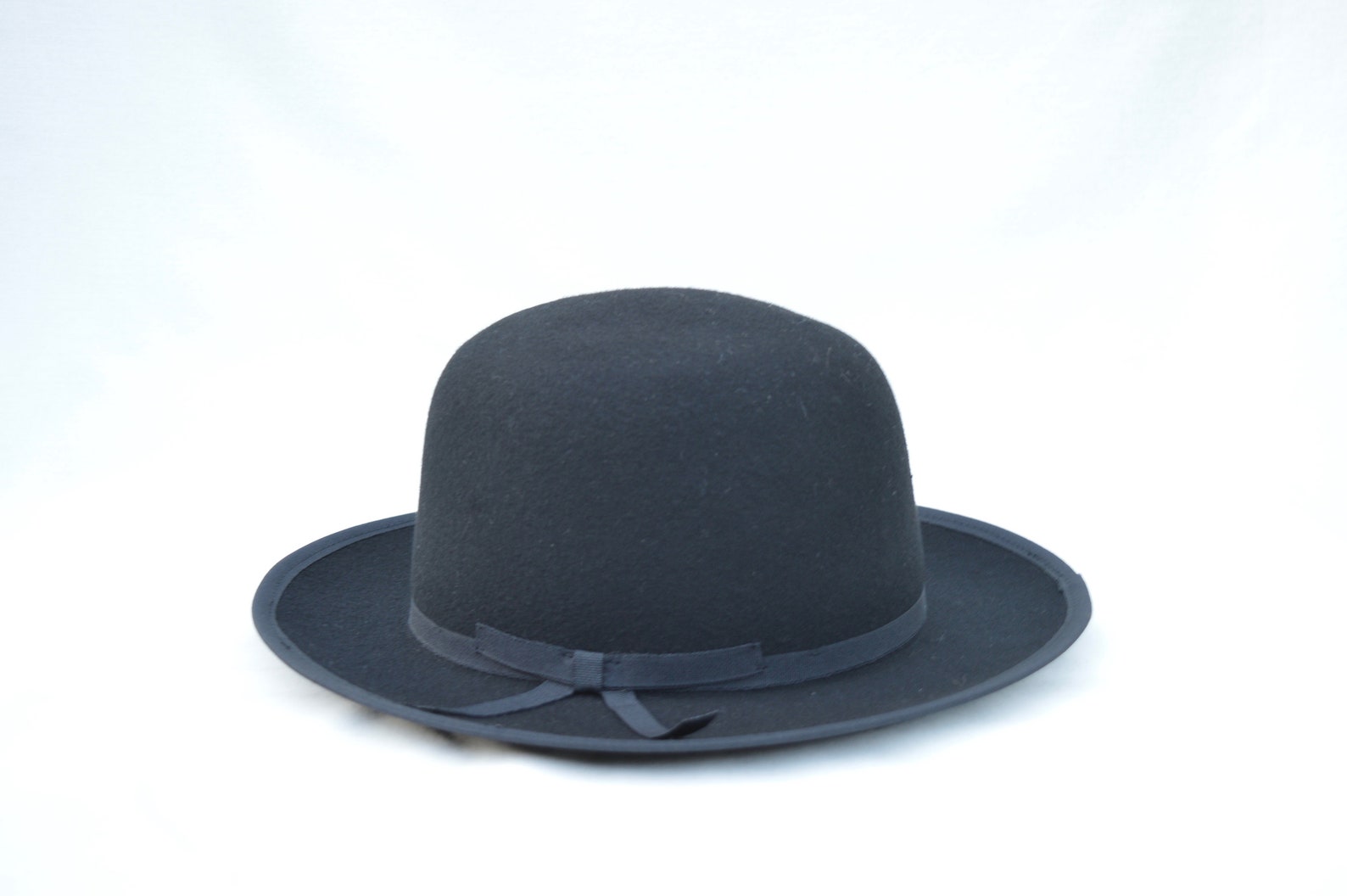 Black Wool Felt 2 1/2 Inch Brim Annie Hall Hat / Vintage | Etsy