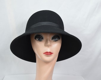 Black Wool Felt 3.5" Brim Bucket Hat  / Wool Felt Cloche Style Hat / Downton Abbey Style Felt Hat / Vintage Inspired Felt Hat