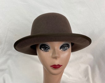 Annie Hall Style Taupe Brown Wool Felt 2 1/2 Inch Brim Winter Hat / SM/Medium- XLG Sizes Available / Millinery / Felt Hat / Retro Inspired