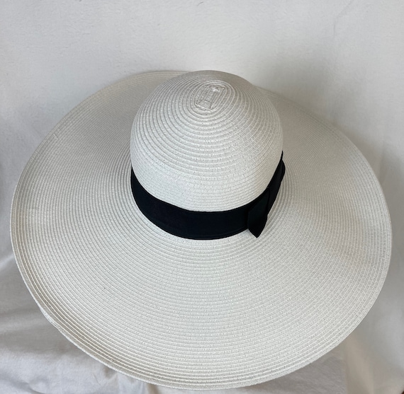 Wide 6 Inch Brim White Straw Sun Hat: Black Ribbon, UV  display picture 3