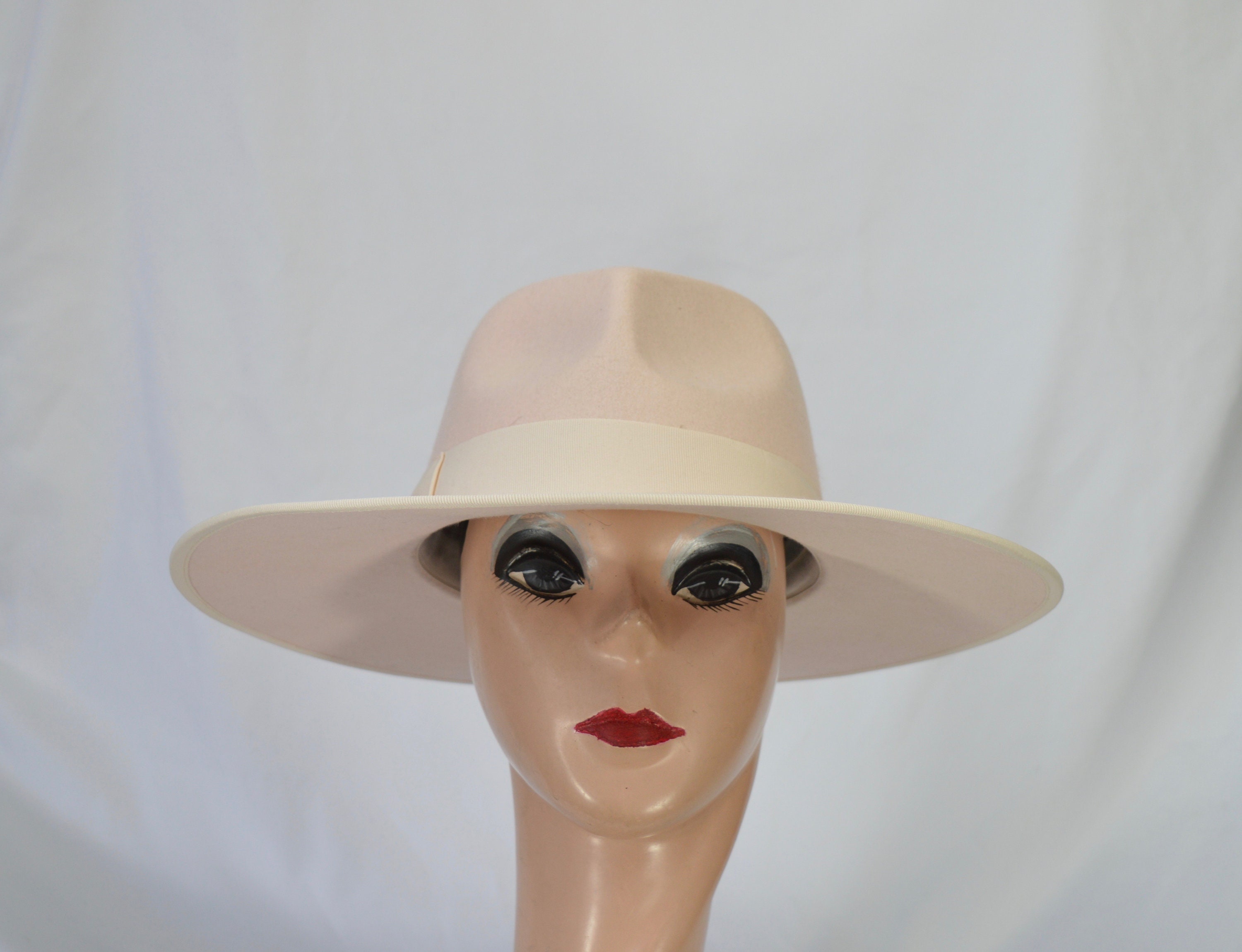 Soft Pink Wool Felt 4 Inch Large Brim 