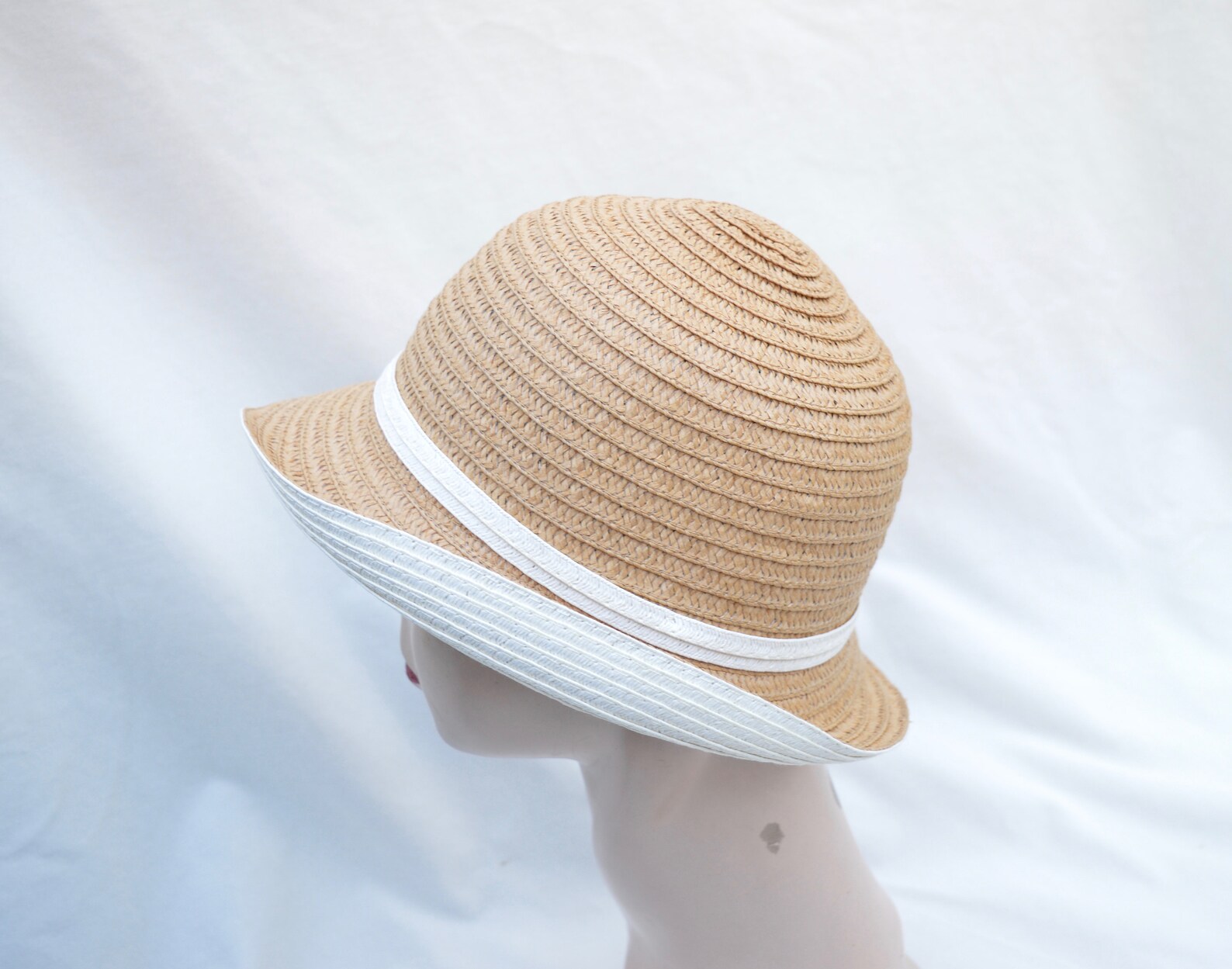 Tan/cream Cloche Hat With Bow / Vintage Inspired Downton Abbey Etsy