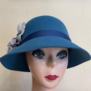 Teal Blue Wool Felt Cloche Hat With Silk & Velvet trim / Wool Felt 2.5 Inch Down Turned Brim Cloche Hat / Downton Abbey Hat / Cloche Hat