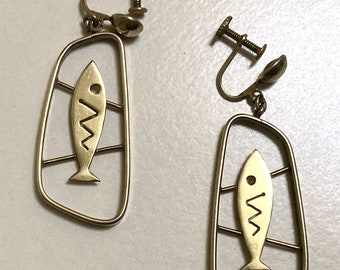 SALE - Vintage Modernist Sterling Kinetic Fish Screw Back Earrings - SALE