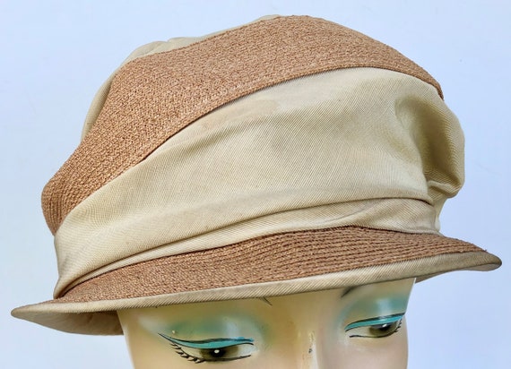 Vintage 1920's Tan Women's Cloche
