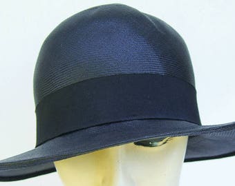 7 1/4 - 1920's Vintage Black Straw Women's Cloche Hat