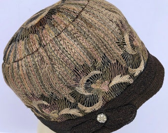 22 1/4" - Vintage 1920's Embroidered Women's Cloche