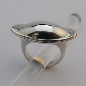 Vintage Georg Jensen #274 by Henning Koppel sterling silver 925S fish dish ring Denmark