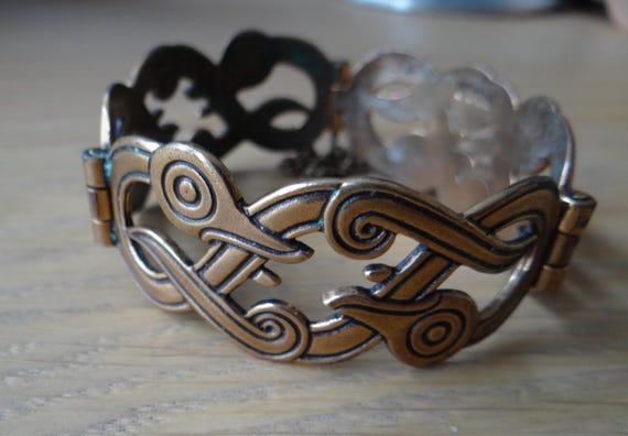 vintage Germud Paaer for Kaleva Koru bronze “Iku-Turso” bangle bracelet Finland