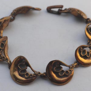 Vintage Hannu Ikonen bronze reindeer moss bracelet Finland