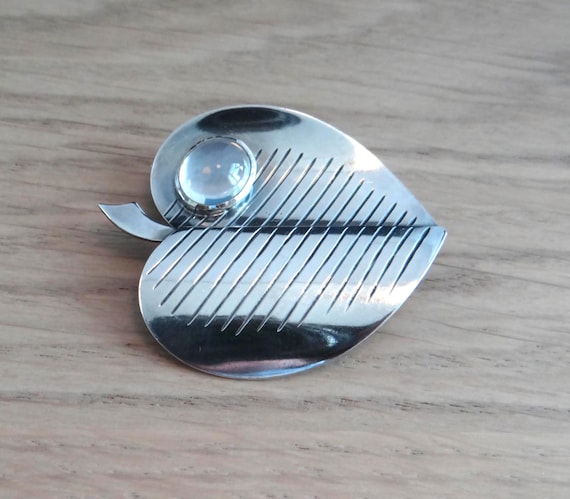 Broche Ancienne Argent – Pierre Translucide (Réf 77943)