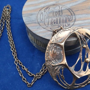 Vintage LARGE KARL LAINE bronze pendant and chain Finland in original wooden box