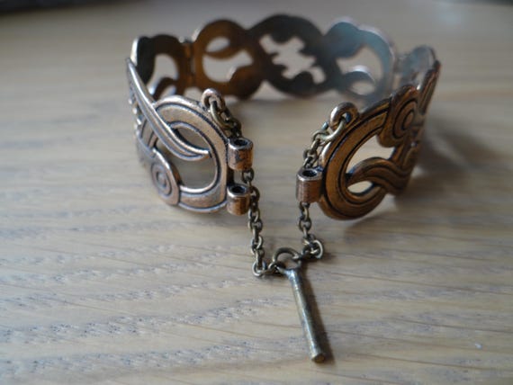 vintage Germud Paaer for Kaleva Koru bronze “Iku-Turso” bangle bracelet Finland View 3