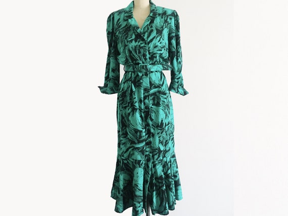 Vintage 1980s Green Graphic Floral Printed Pleated