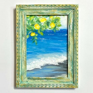 Pintura original de óleo de limoeiro com vista para o mar, arte de parede mediterrânea, oceano azul, mar, pintado à mão, arte marinha de verão, ondas de praia (3,5 x 5 polegadas)