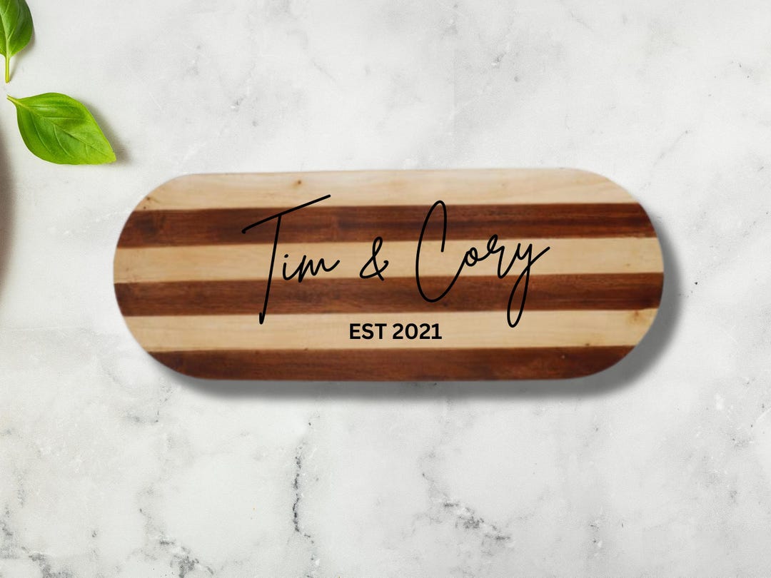 Personalized Acacia Wood Cheeseboard | Engraved Charcuterie Board - Etsy