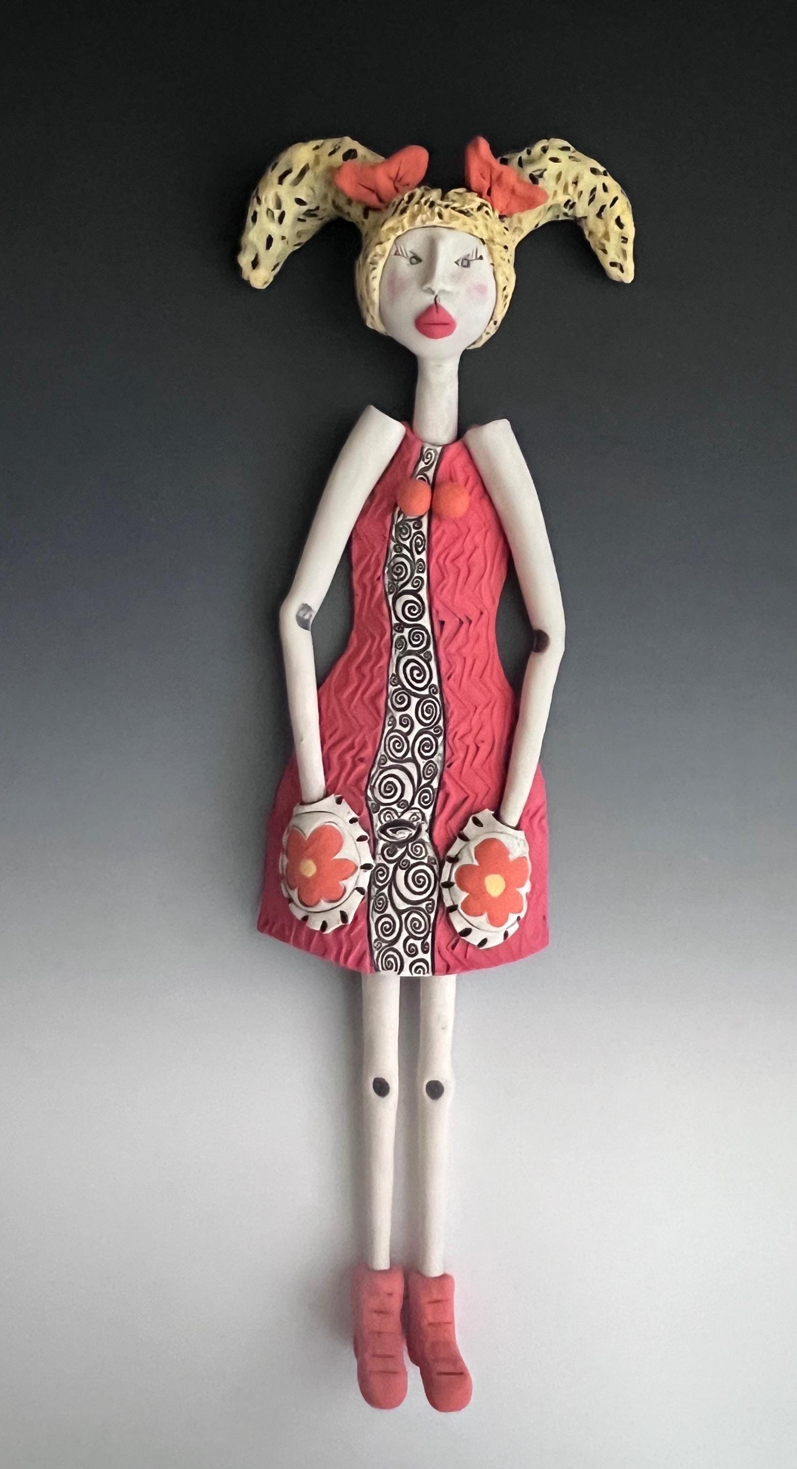 LARGE POCKET LADY, Ceramic Lady, Lady with Pockets, Lady Sculpture, Female, Wall Art, Hanging Pocket Lady, Hanging Sculpture Wall Art