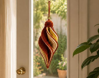Crochet 3D twisted Wind Spinner Pattern – Twisted Hanging Spinner Crochet Pattern – Crochet Spiral Wind Spinner Pattern | Digital file