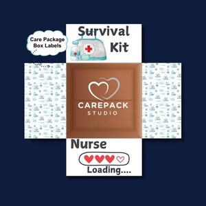 Puede incluir: Caja de cartón abierta con temática médica. La solapa superior dice "Survival Kit" con una ilustración de acuarela de un botiquín y medicamentos. La solapa inferior dice "Nurse Loading...." con corazones. El interior de la caja tiene el logotipo de Carepack Studio.