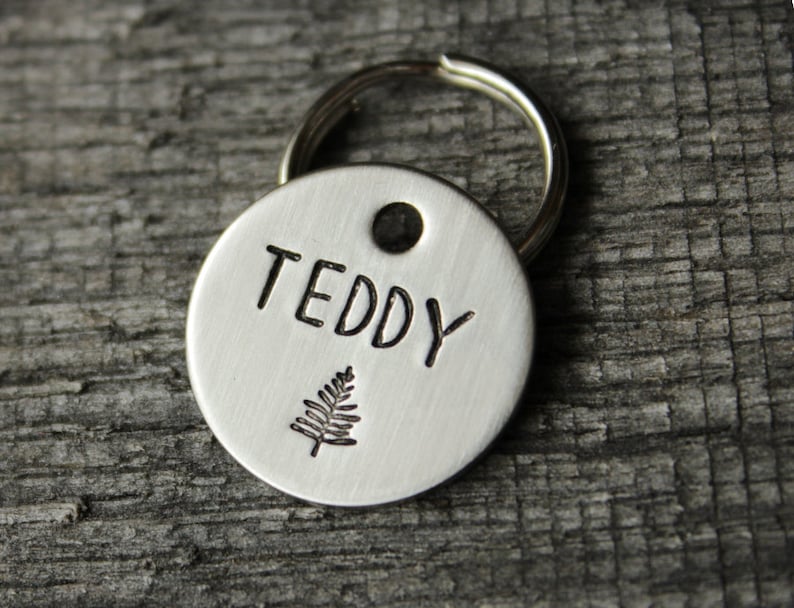 Médaille de chien personnalisée Single fir tree