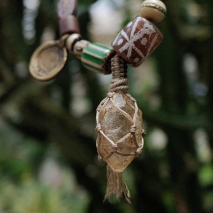 Boho Fenster Quartz Necklace Healing Crystal Pendant Spiritual Gift Unisex Jewelry Handmade Protection Talisman Chakra Balance Stone