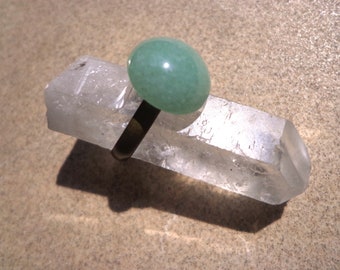 ring, green aventurine gemstone, 13mm cab, brass, adjustable