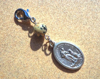 label aan de halsband voor huisdieren, Italiaanse Sint-Franciscusmedaille, Dalmatische edelsteen