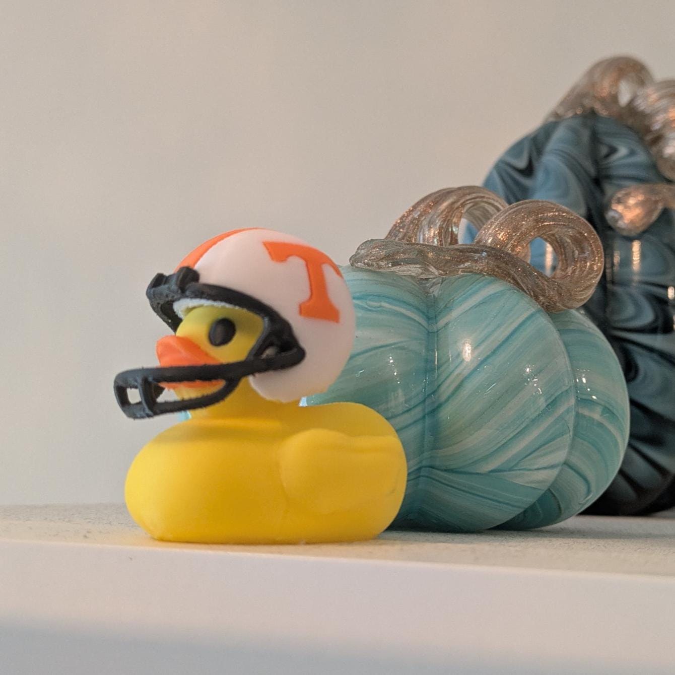 Tennessee Vols Football Jeep Duck – 3D Printed | UT Knoxville Collectible | Ducking Jeeps Accessory | Game Day Spirit Duck