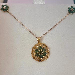 Emerald necklace and earrings