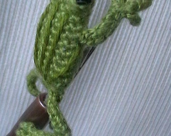 Amigurumi  0.8 inc  Miniature "Crochet Hook Frog" Pattern