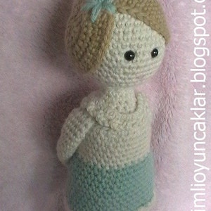 Amigurumi Spring Doll Pattern