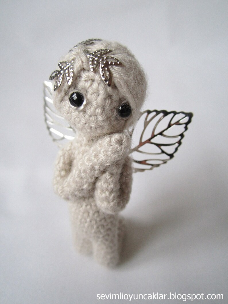 Crocheted 2.7 inc Miniature Angel image 1