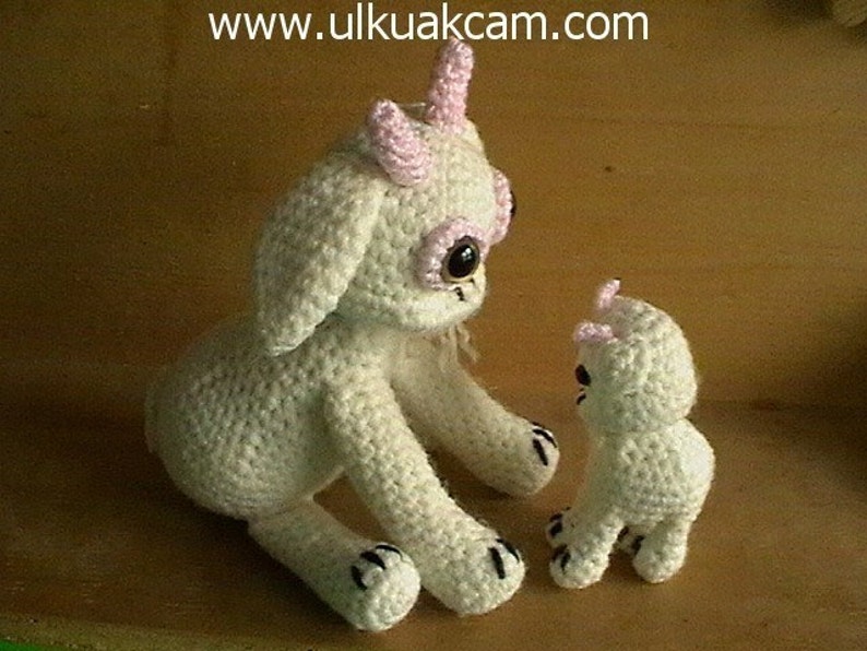 Amigurumi Mum and Baby Goat Pattern image 3