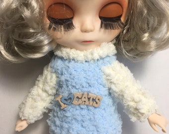 Gehäkelte Pullover-Jacke für Blythe Doll