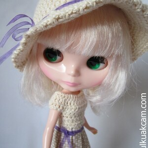 OOAK Beige crocheted Outfit set for Blythe image 3