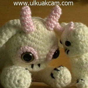 Amigurumi Mum and Baby Goat Pattern image 2