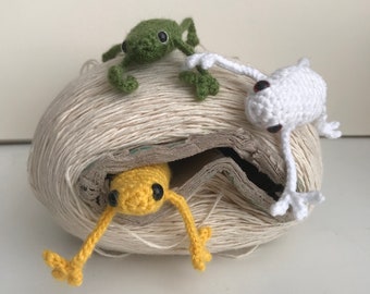 Crochet Acrobat Frogs - 3 Frogs