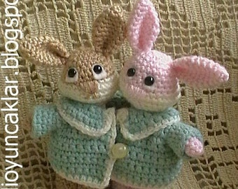 Crochet Valentine Bunnies