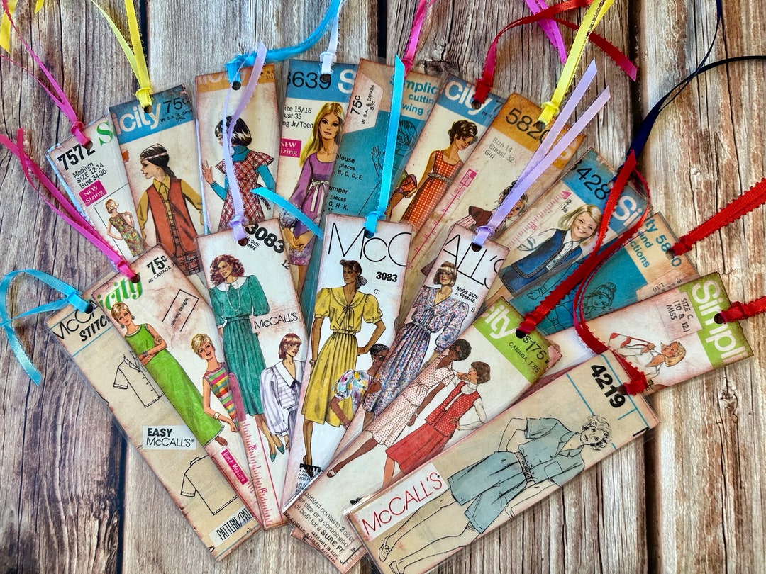 Set of 2 Vintage Sewing Pattern Bookmarks - Etsy