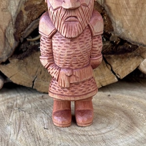 Varnel the Pale - Dwarf Viking with Legs