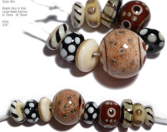 COLLECTION TRIBAL Lampwork Bead Set Handmade Natural Color Mix in Organic Design C42